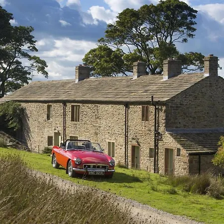Higher Scarcliffe At Broughton Sanctuary Skipton
